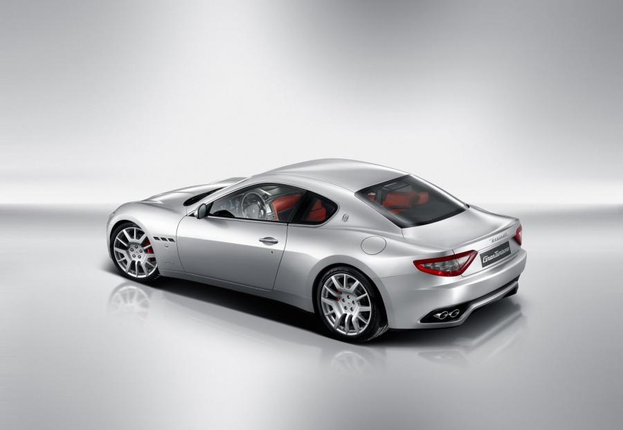  Maserati GranTurismo 2007 года  (фото 210 из 240)
